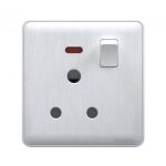 WG15ASW (WHITE) 15A Round Socket with Switch